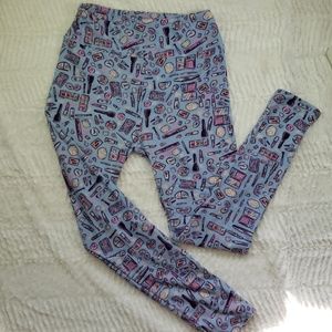 LulaRoe OS MakeUp Print Leggings, Size M.